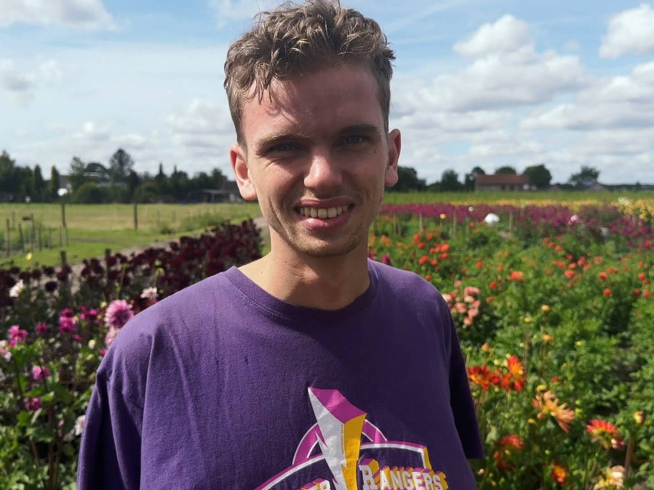 Dean ontwerpt en bouwt het liefst het hele jaar door aan corsowagens