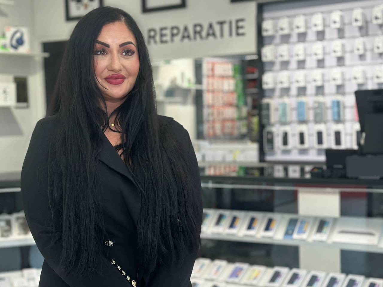 Trana Roustaie is dankbaar voor alle steun die ze kreeg na de overval (foto: Alain Heeren).