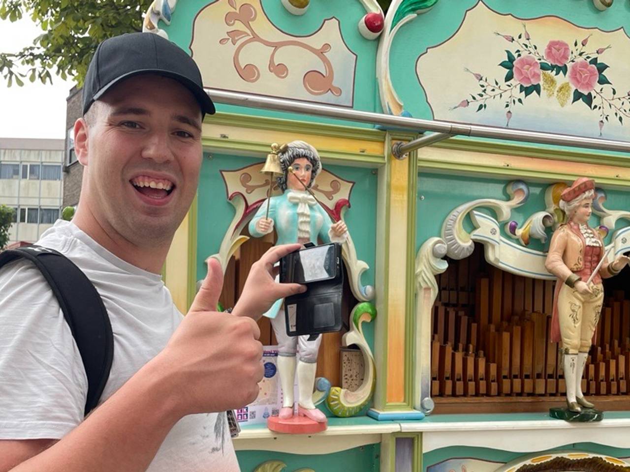 Met stopwatch in de hand: Sven beleeft droomdag tussen kermis-draaiorgels