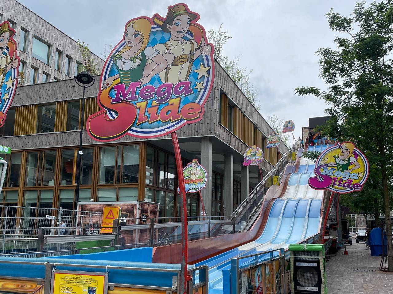 De Mega Slide (foto: Rene van Hoof).