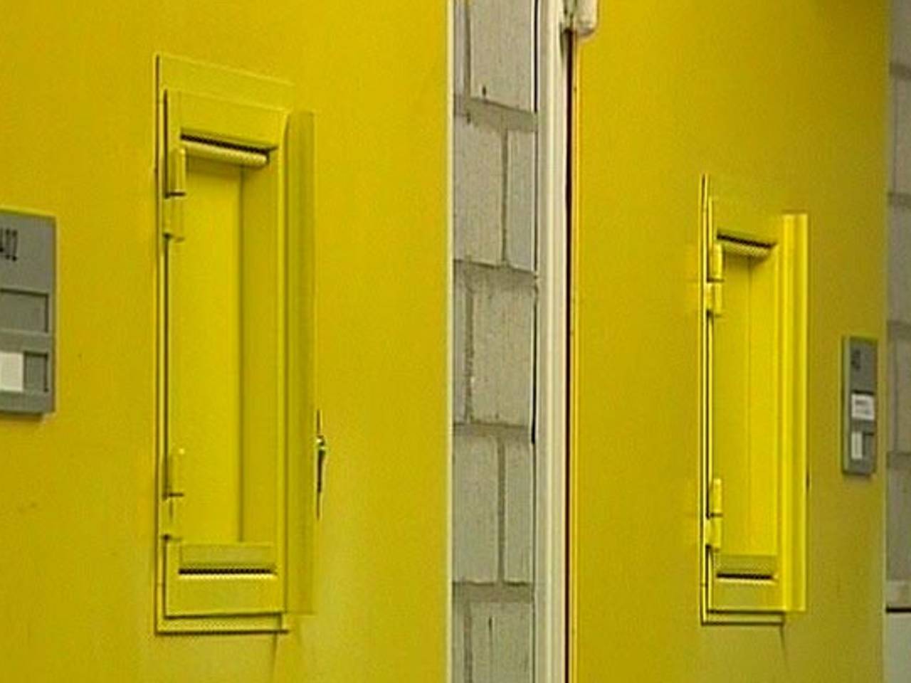 directeur moet de cel in