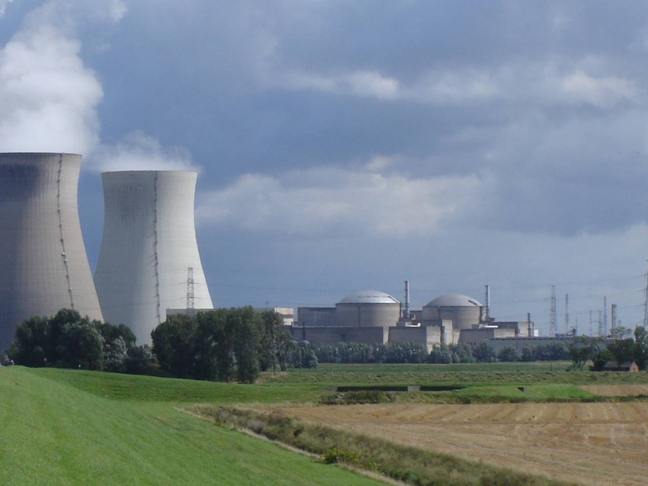 Fotoarchief: De kerncentrale in Doel