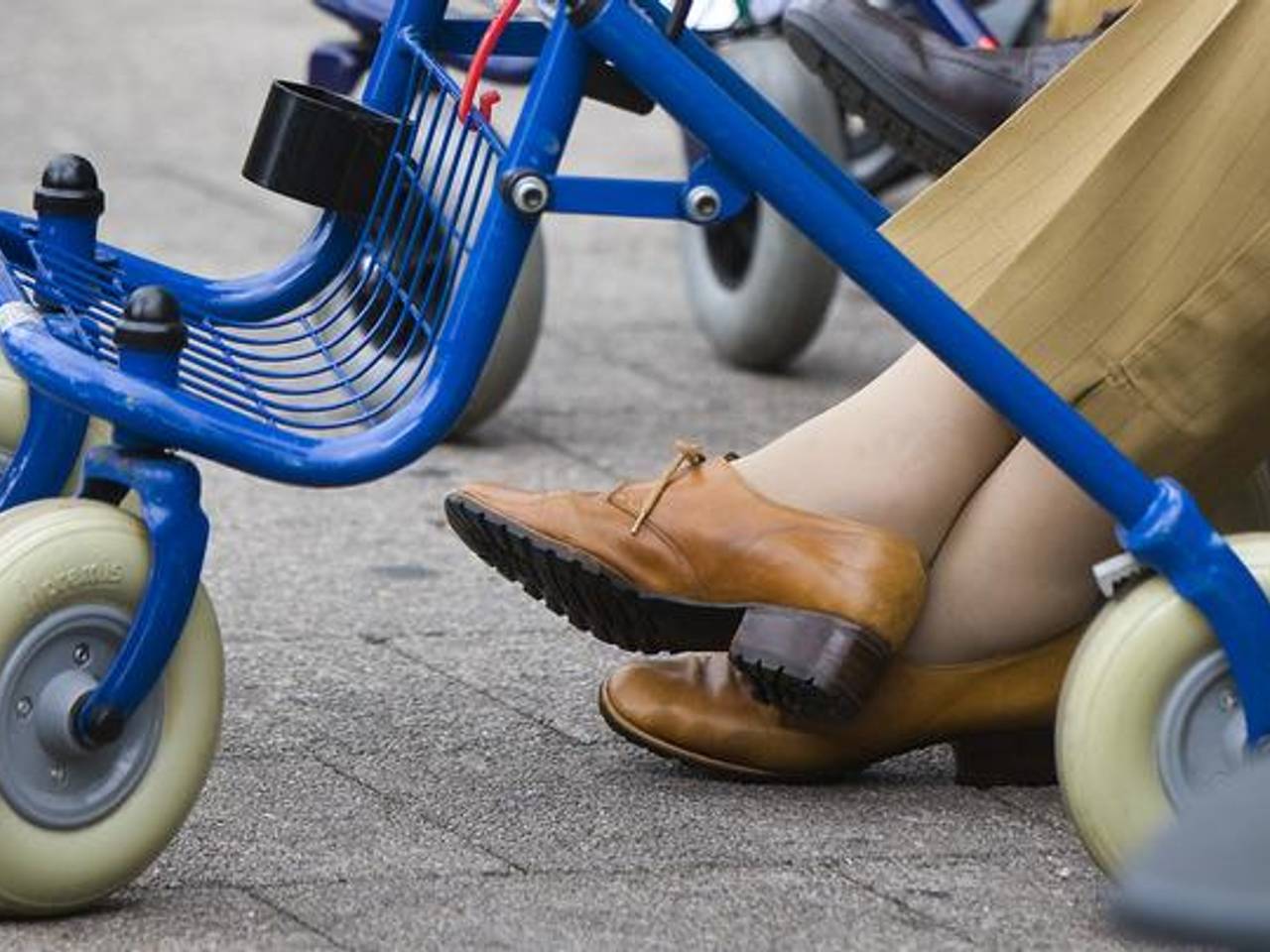 De vrouw is met haar rollator weggegaan. (ANP)