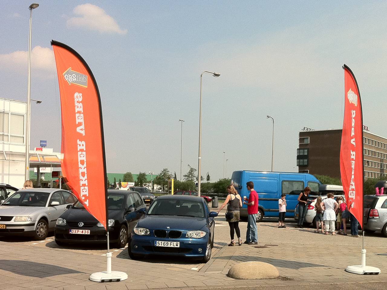 Vakantiegangers op grensovergang Hazeldonk