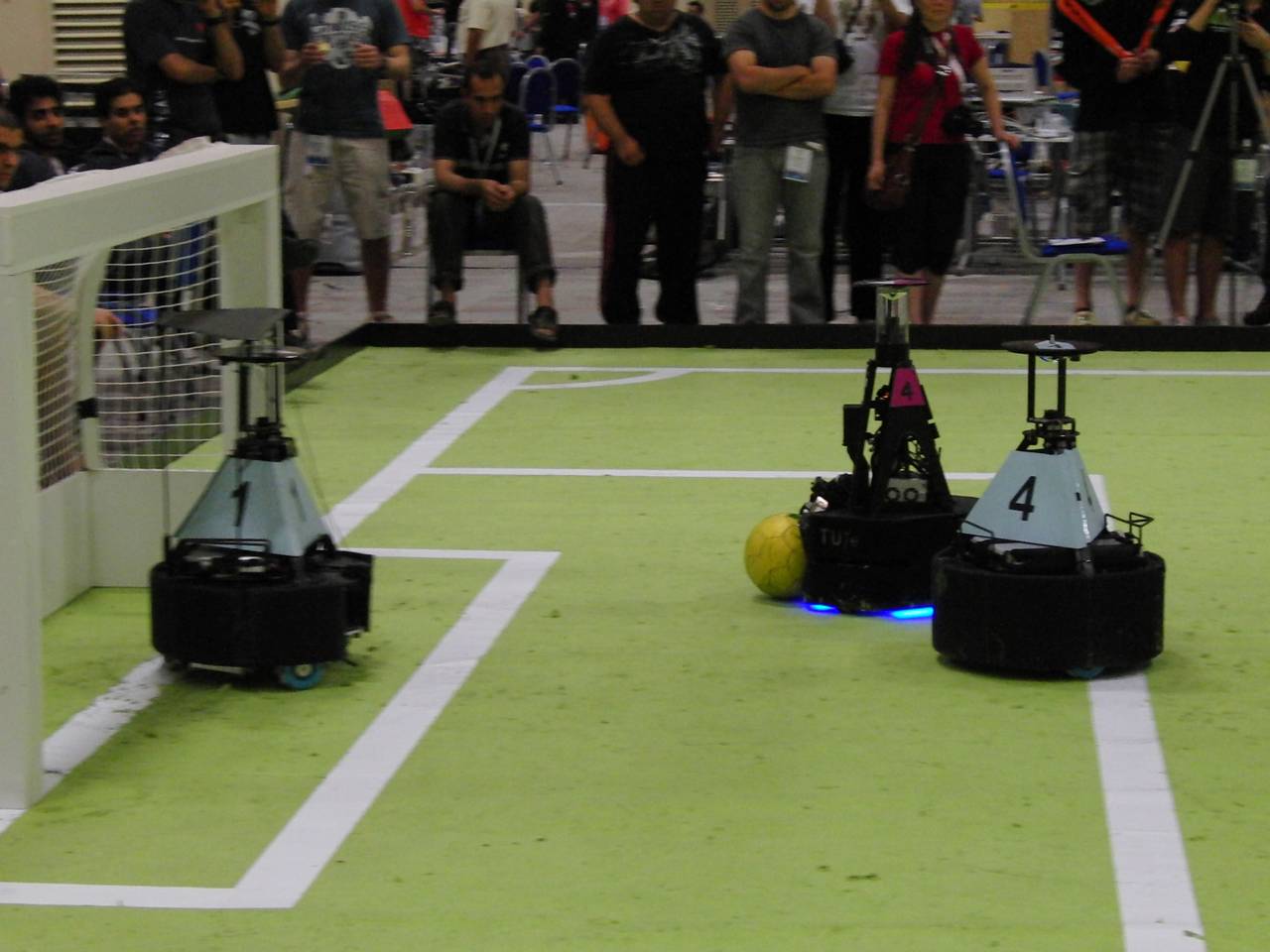 De robotvoetballers van de TU/e doen het goed op het WK