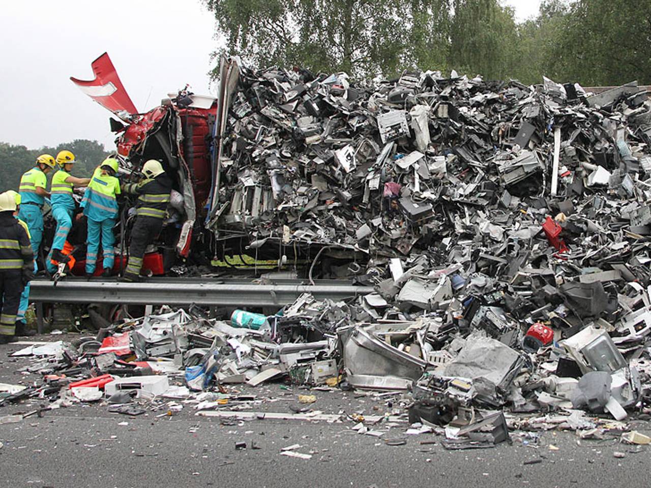 De chaos is groot op de A2 na het ongeluk