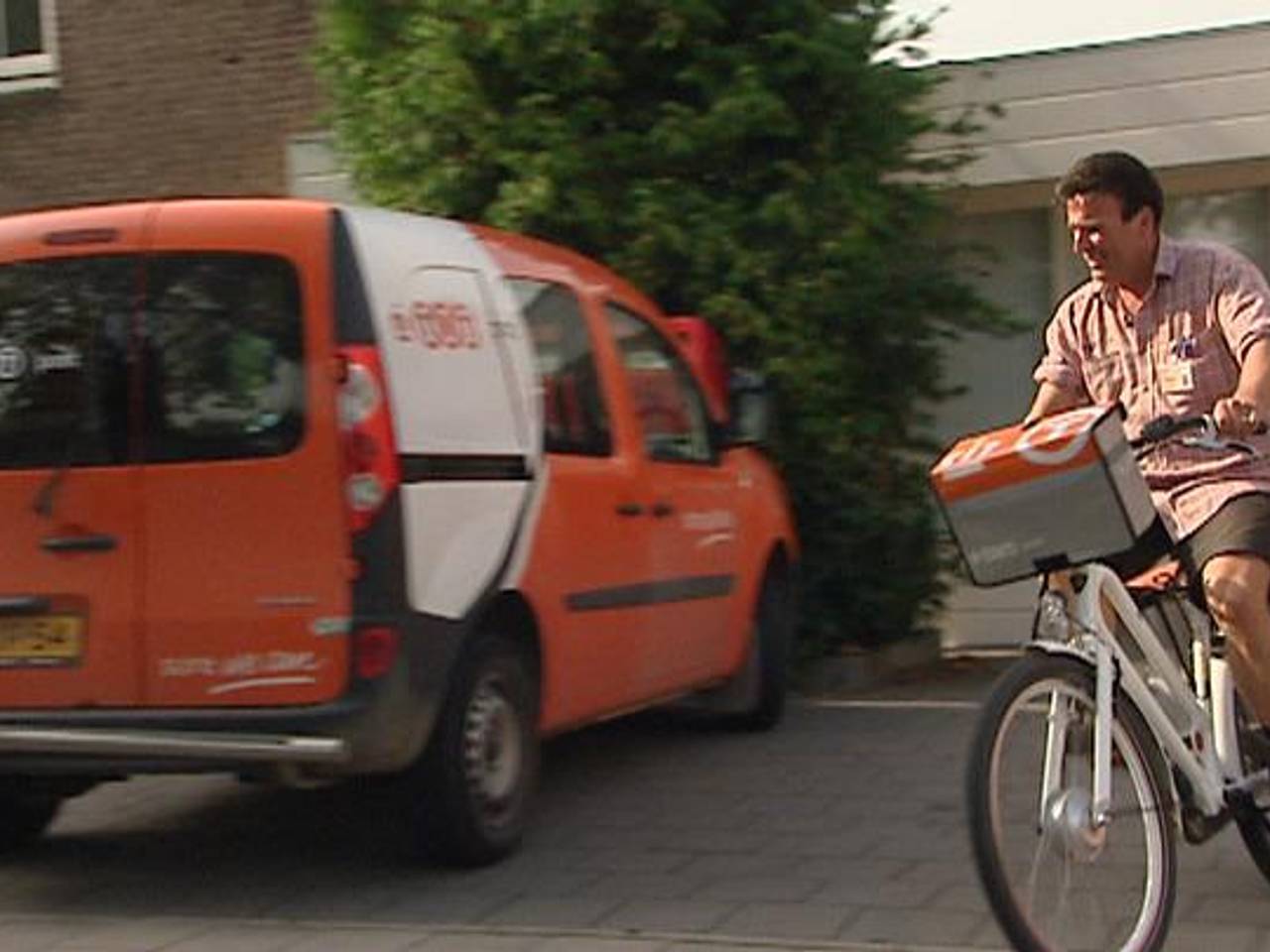 PostNL medewerkers protesteren