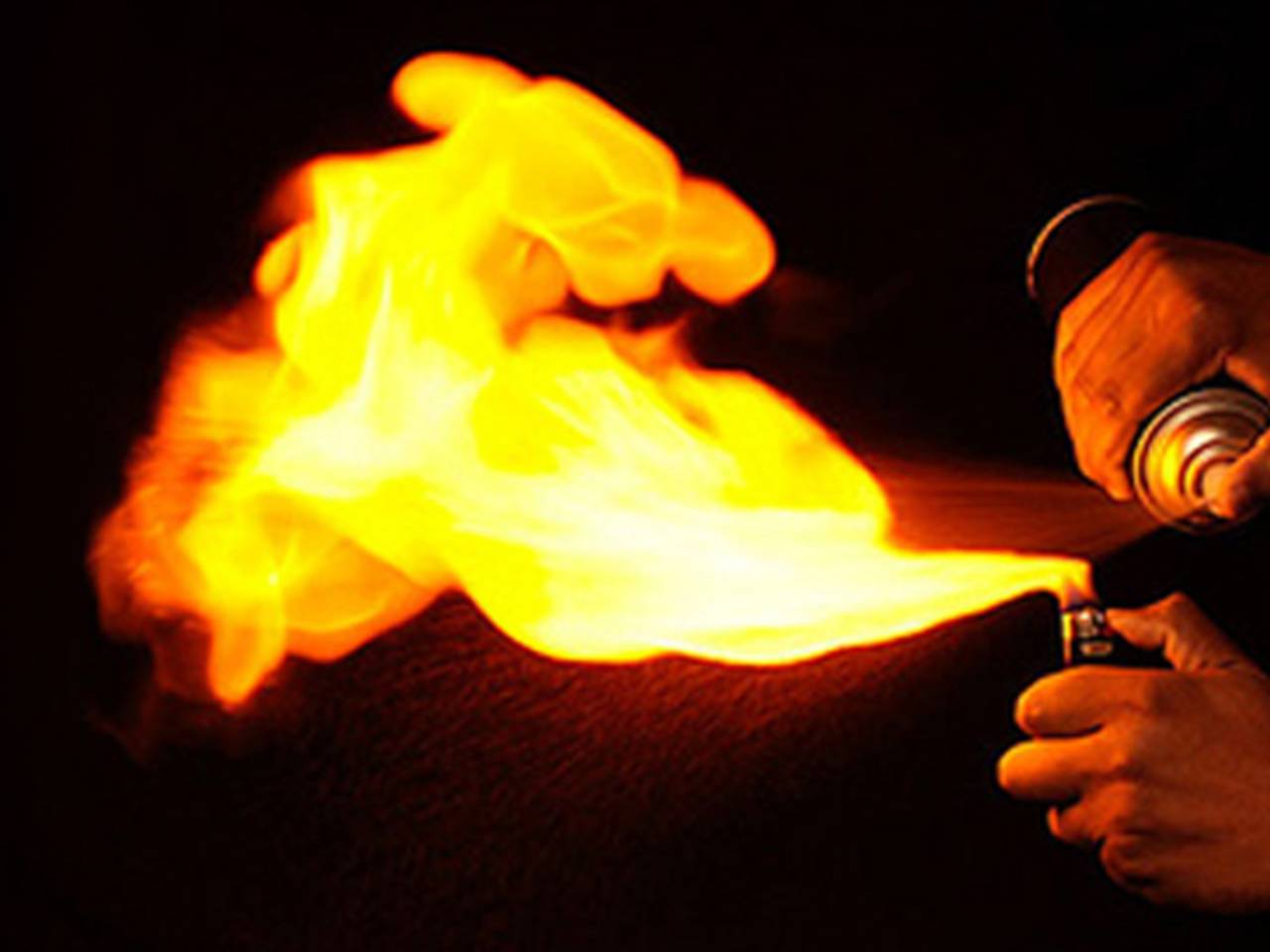 Aanhangwagen in brand gestoken (archieffoto)