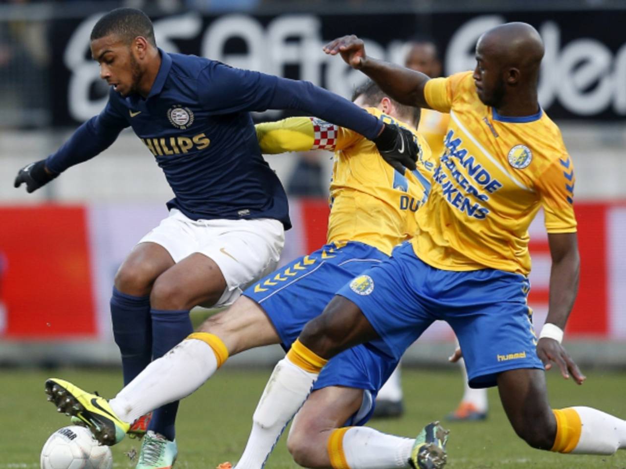 Matchwinner Evander Sno na RKC - PSV