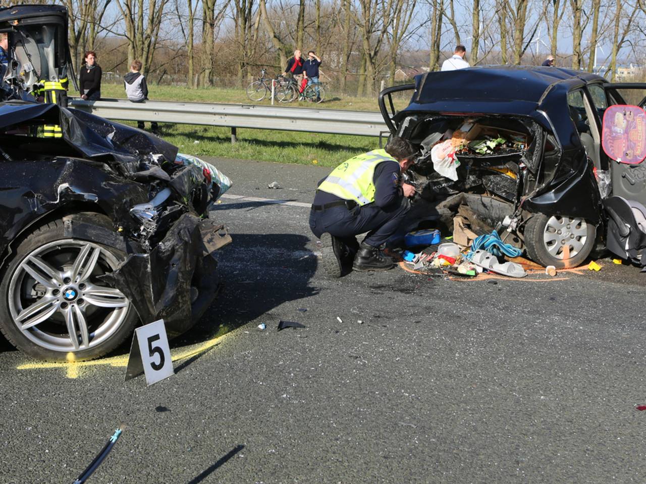 Ernstig ongeluk met veel gewonden op A29 bij Willemstad