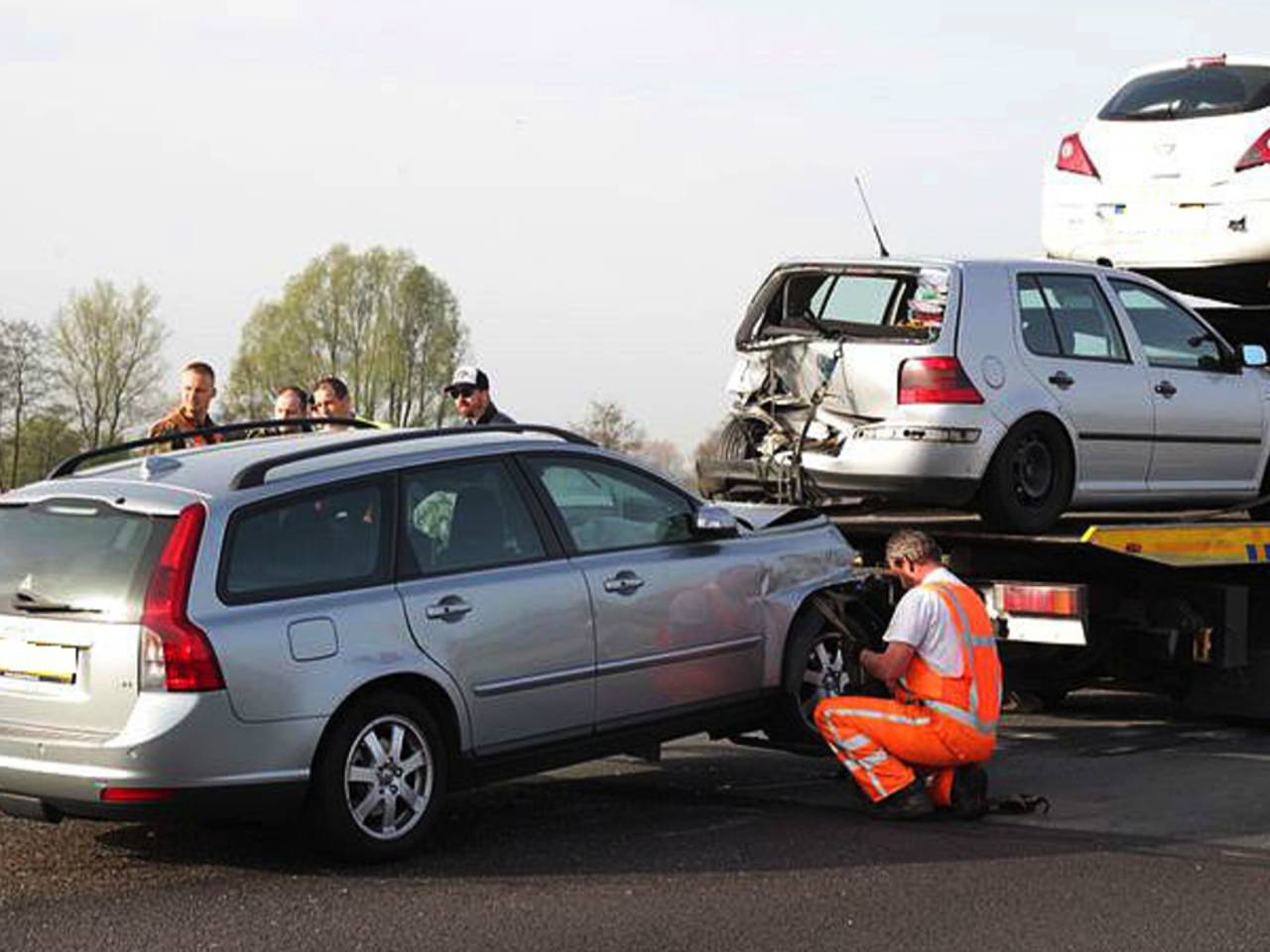 Ongeval op A59 bij Terheijden (foto: Marcel van Dorst/SQ Vision Mediaprodukties)