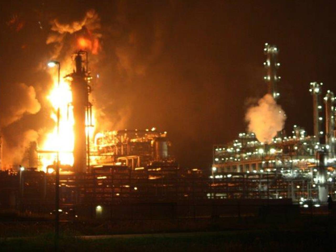 Het is niet duidelijk welke stoffen vrijkwamen