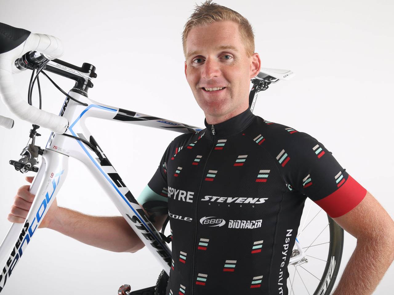 Bobbie Traksel wil met app renners en fans dichter bij elkaar brengen