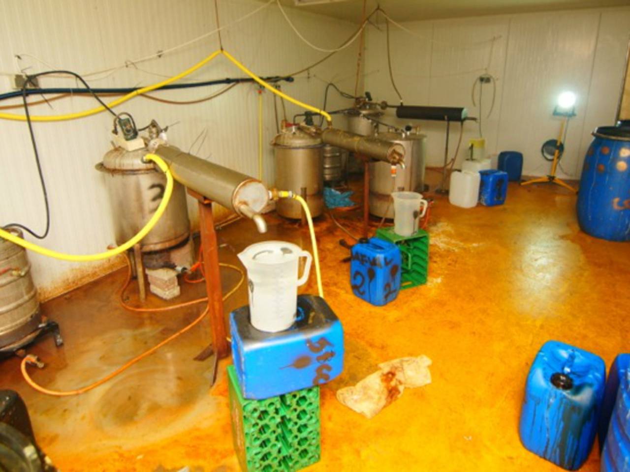 Buurman van het drugslab had niks in de gaten