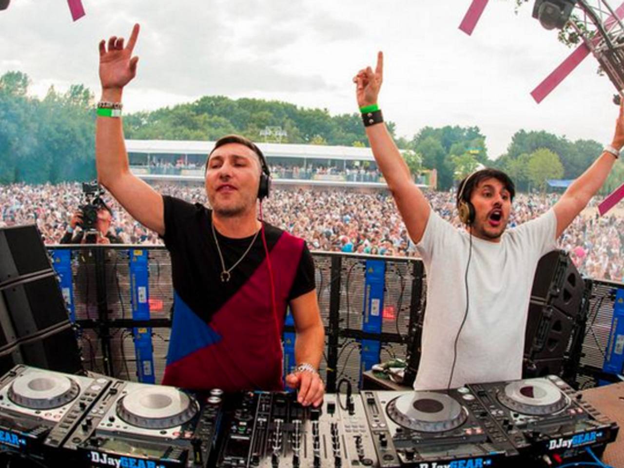 Daddy's Groove op Lakedance (bron: Lakedance / Twitter)