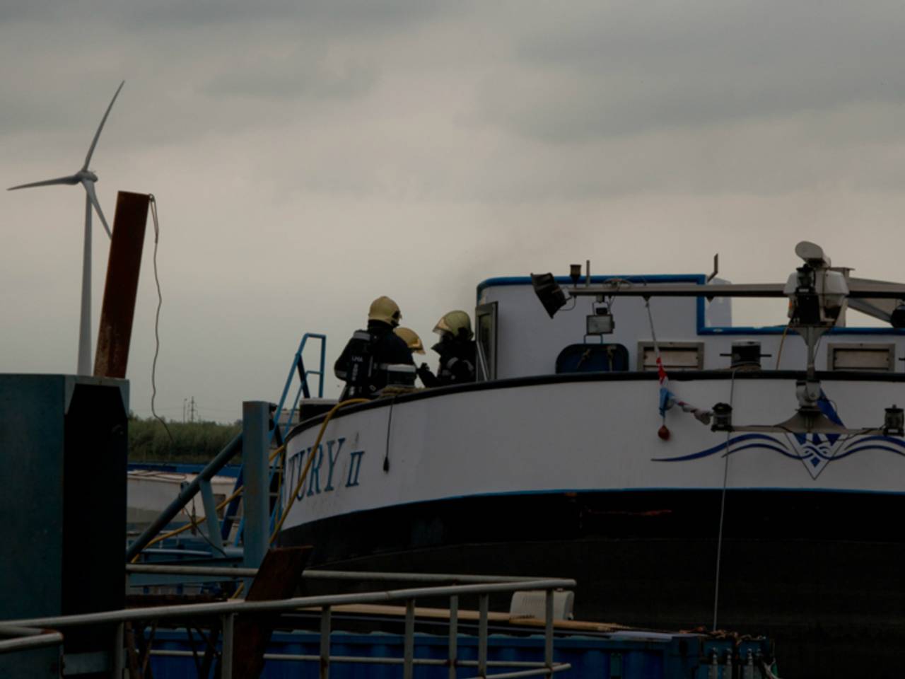 De brand was na een half uur geblust. (foto: Niek van Oost/FPMB)