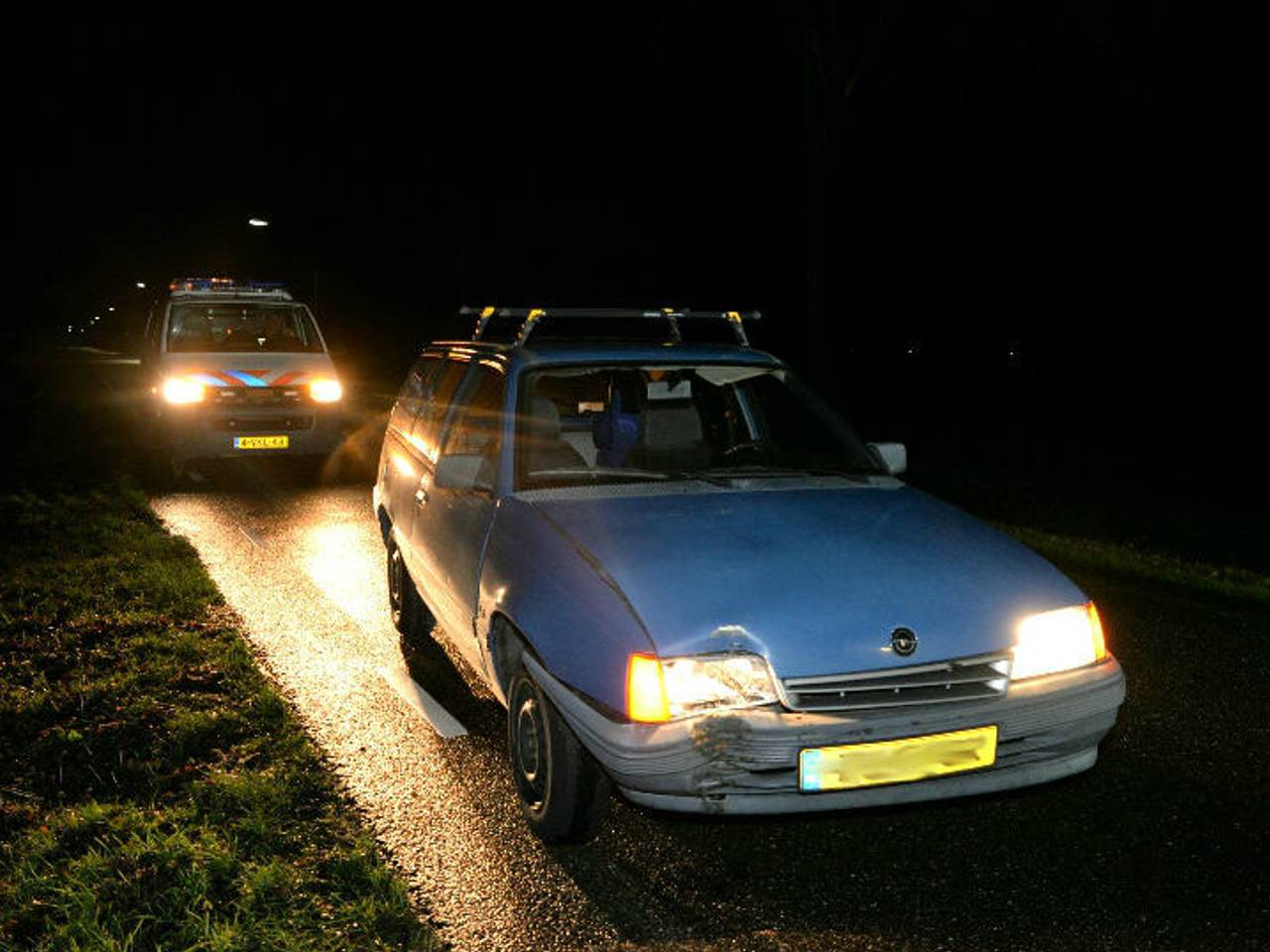 Inbreker Aldi Hilvarenbeek gepakt (foto: Toby de Kort/De Kort Media)