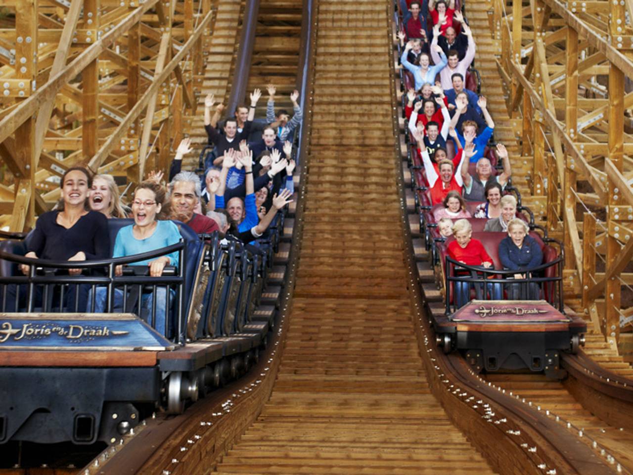 Joris en de Draak scoorde hoog bij de houten achtbanen (foto: Efteling).