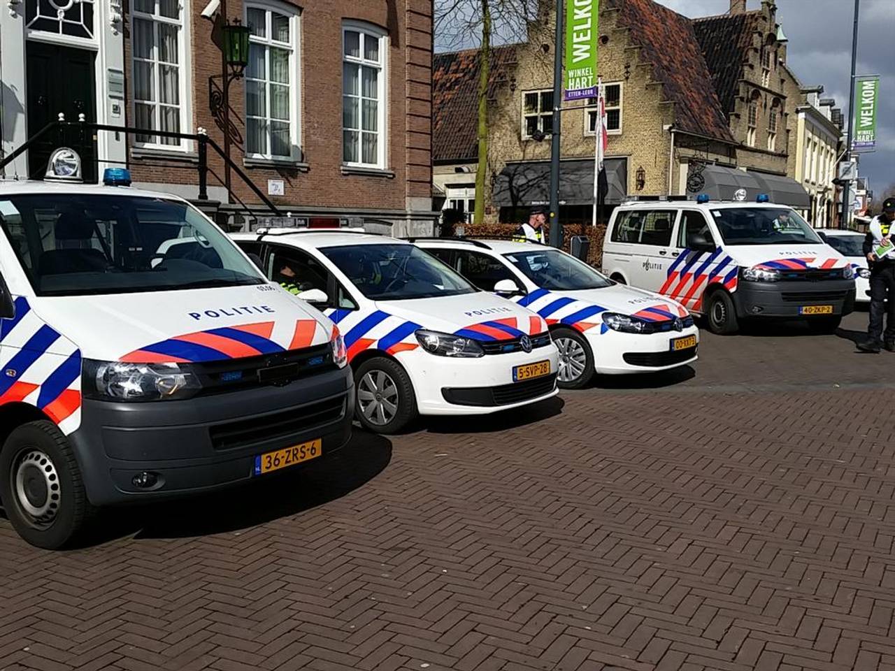 De actie in Etten-Leur (Foto: Politie Zeeland-West-Brabant)
