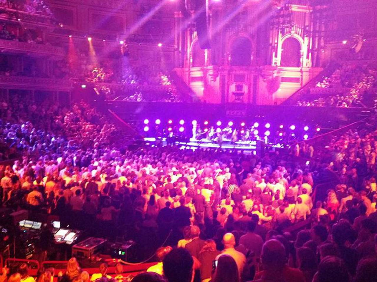 Magisch concert van Guus Meeuwis in de Royal Albert Hall in Londen