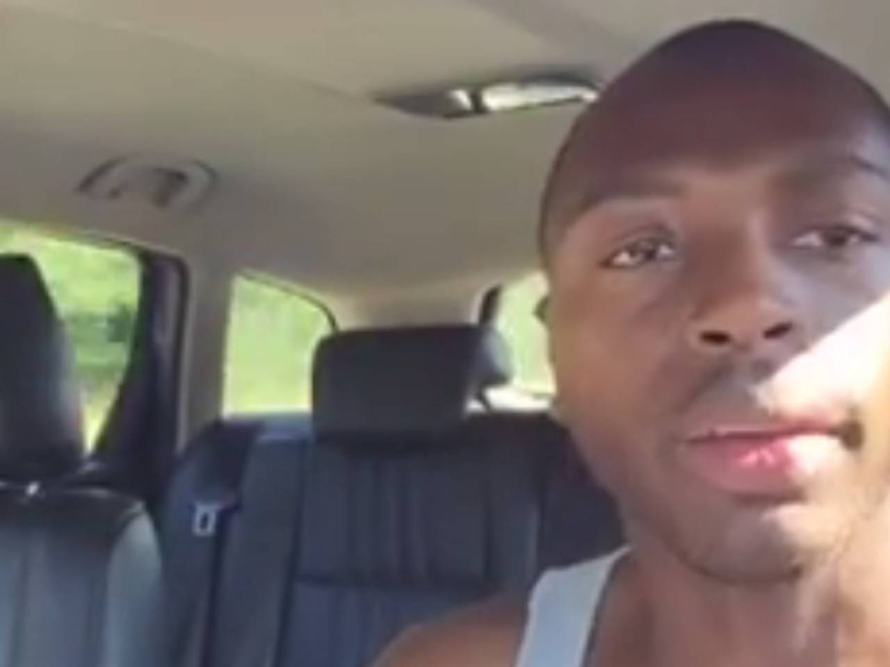 Braboneger breekt een lans voor de politie (bron: Braboneger / Facebook).