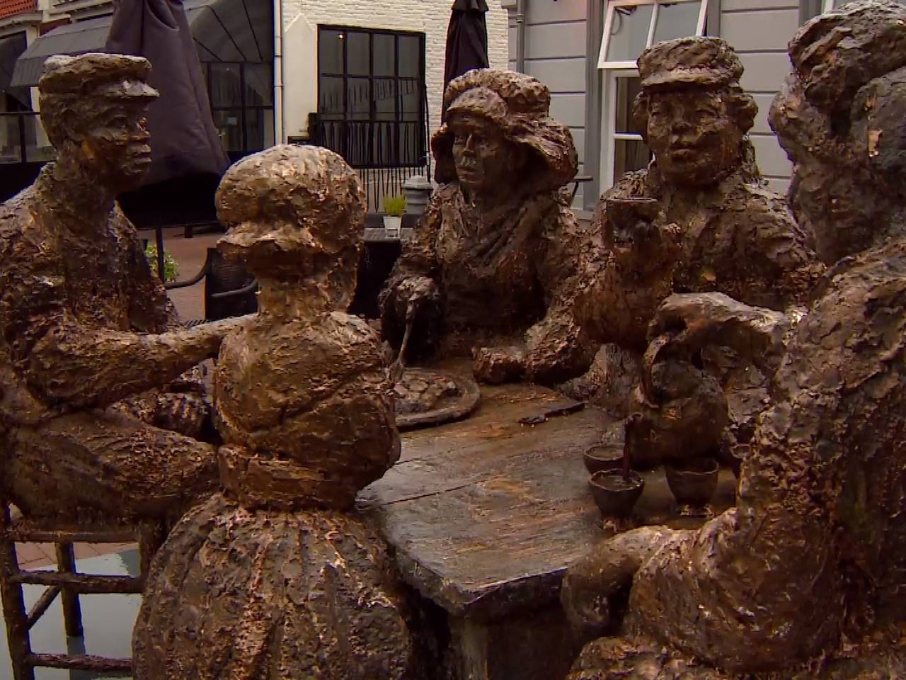 Het bronzen beeld van De aardappeleters