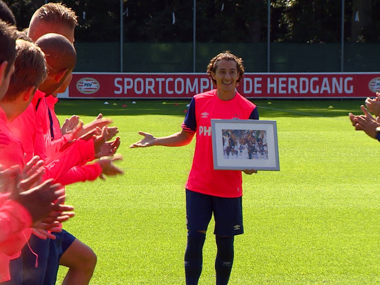 Andrés Guardado is terug in Eindhoven