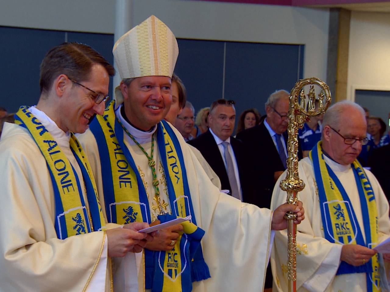 Ongewoon jubileumfeestje in Waalwijk: RKC viert 75-jarig bestaan met speciale kerkdienst