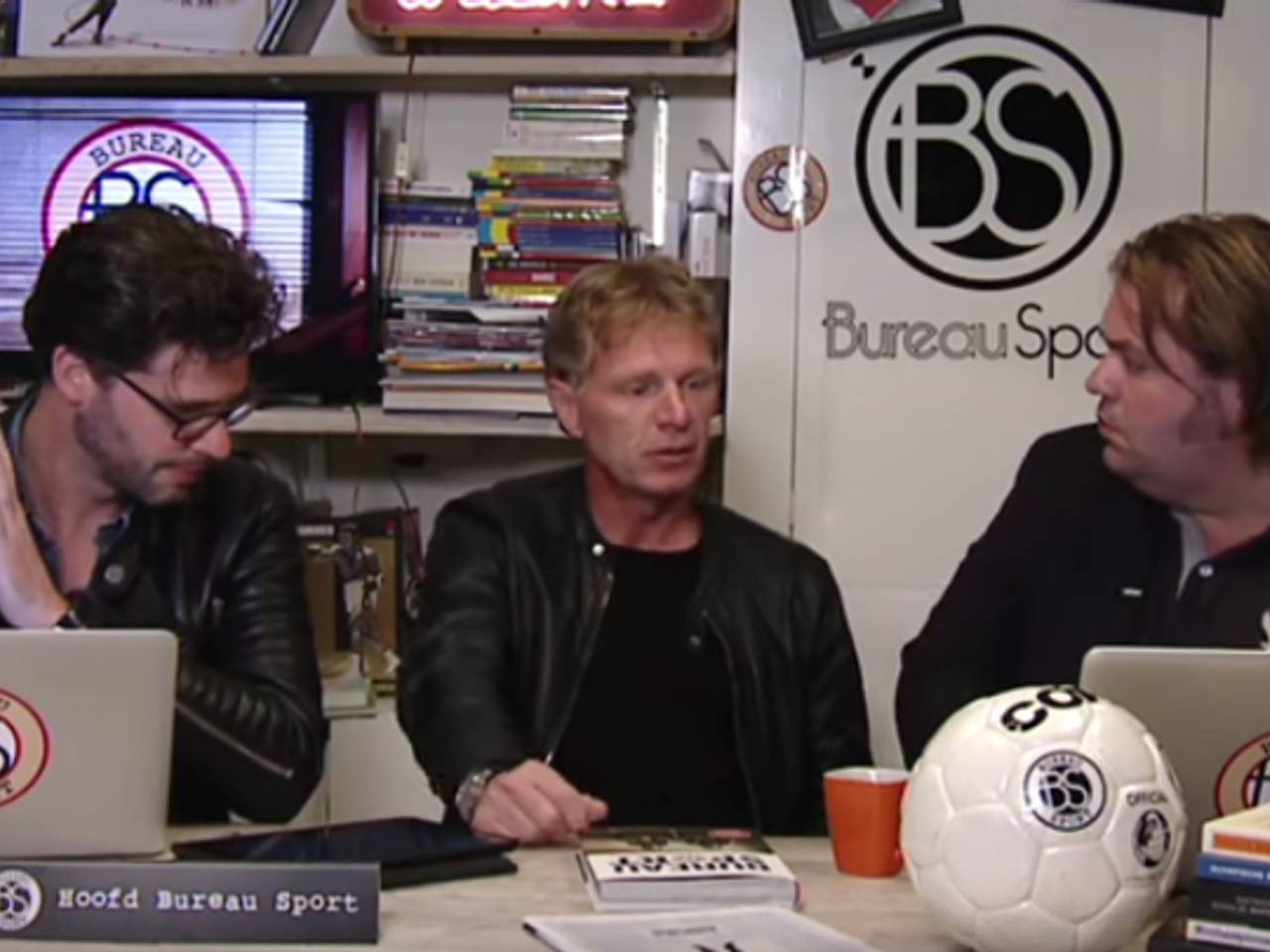 Alfons Groenendijk bij Bureau Sport (bron: Bureau Sport / YouTube) 