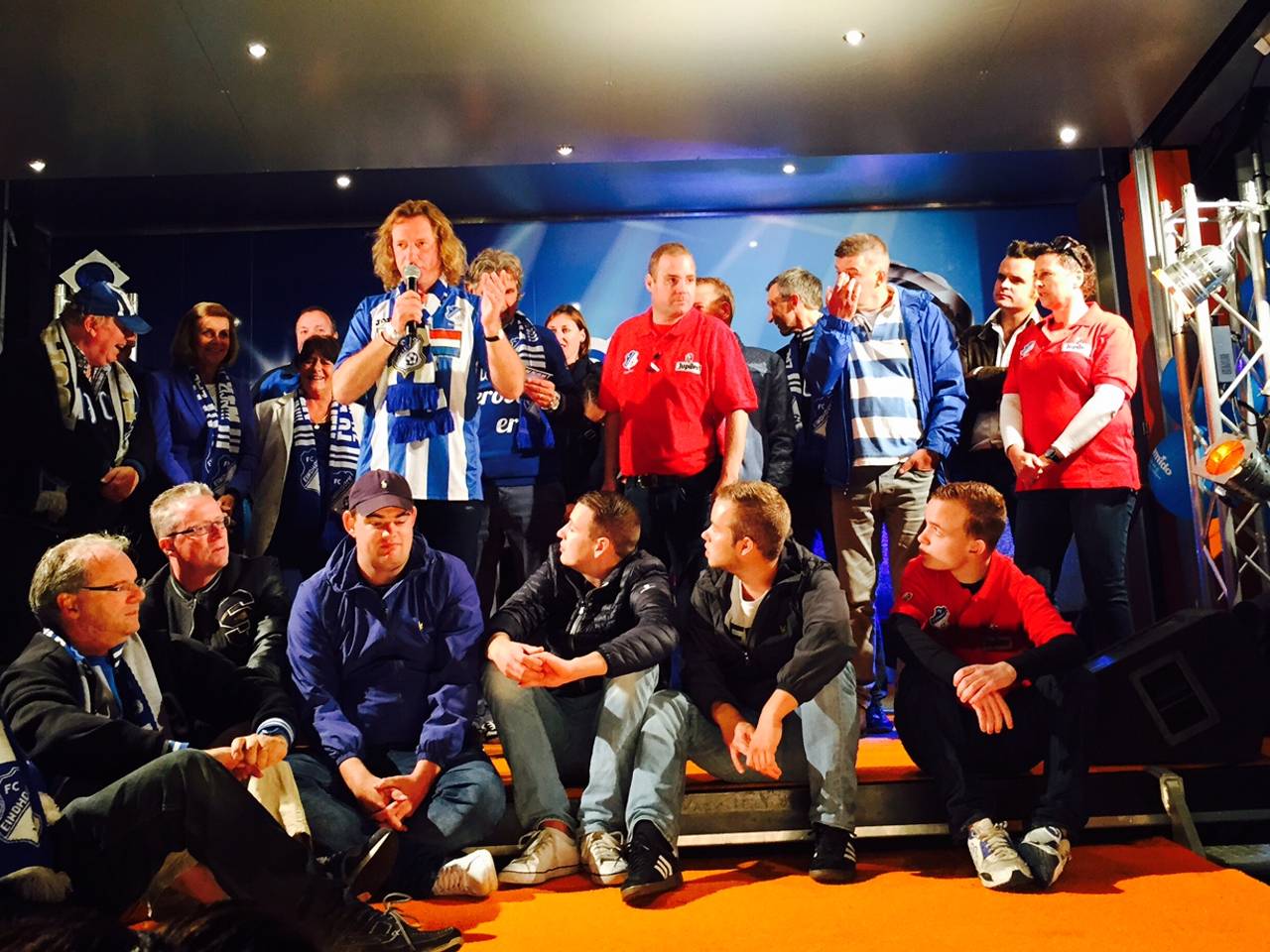 Veel enthousiasme voor nieuw clublied