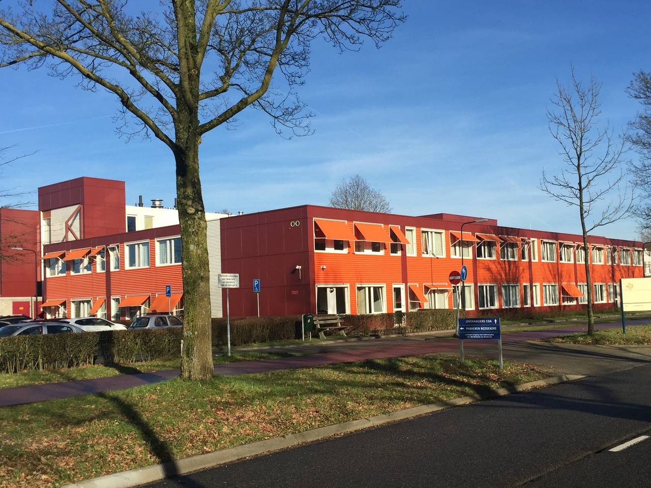 De asielzoekers verbleven in de Orangerie.