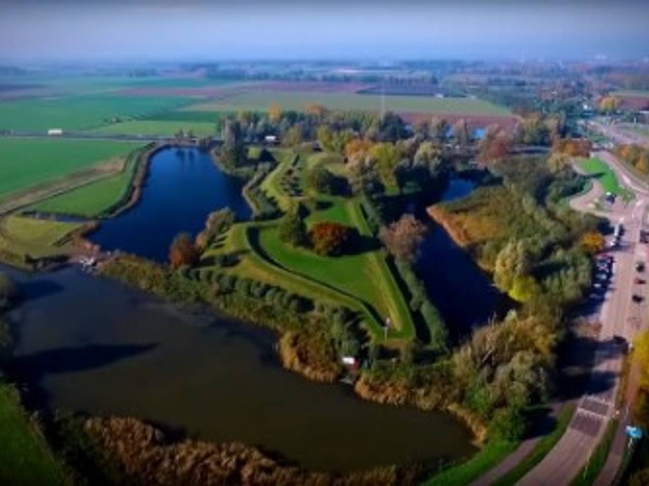 Met de uitbreiding van de Hollandse Waterlinies, heeft Nederland nu 11 plekken op de Werelderfgoedlijst.