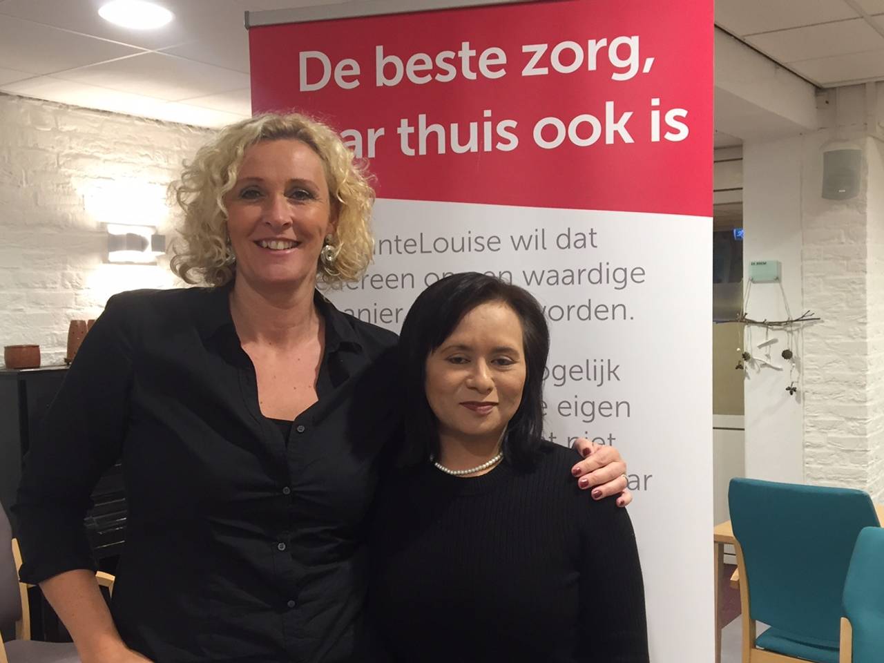 Mantelzorgster Yvonne (links) met collega Esther