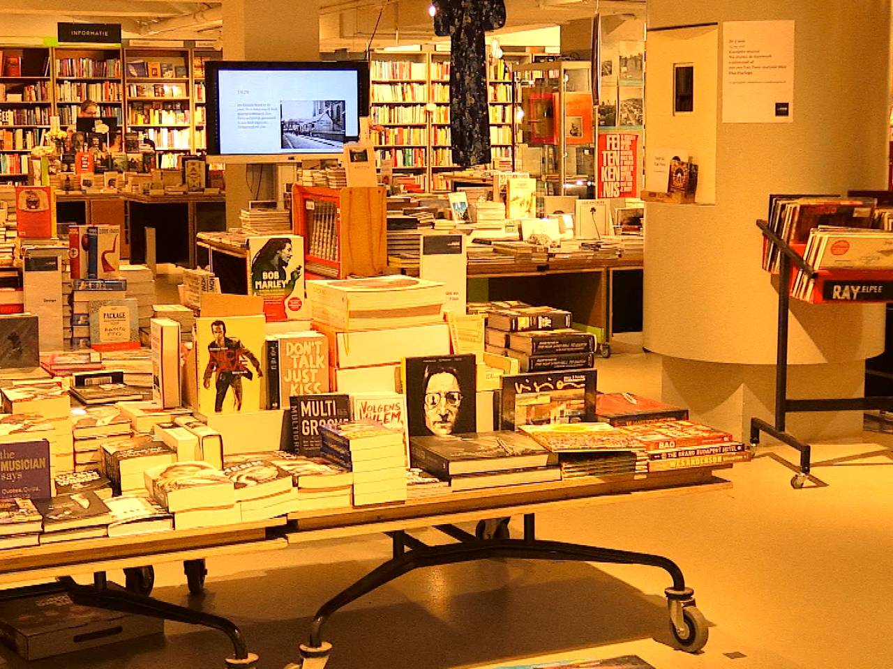 De boekhandel is numeer een ontmoetingsplaats