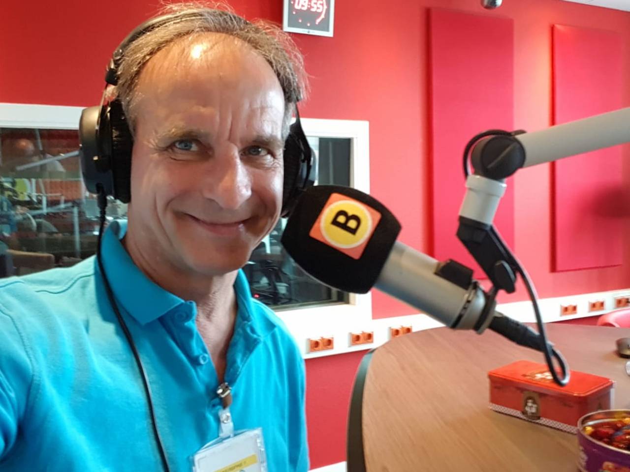 Johan Vlemmix te gast bij het radioprogramma 'Lekker Weekend'