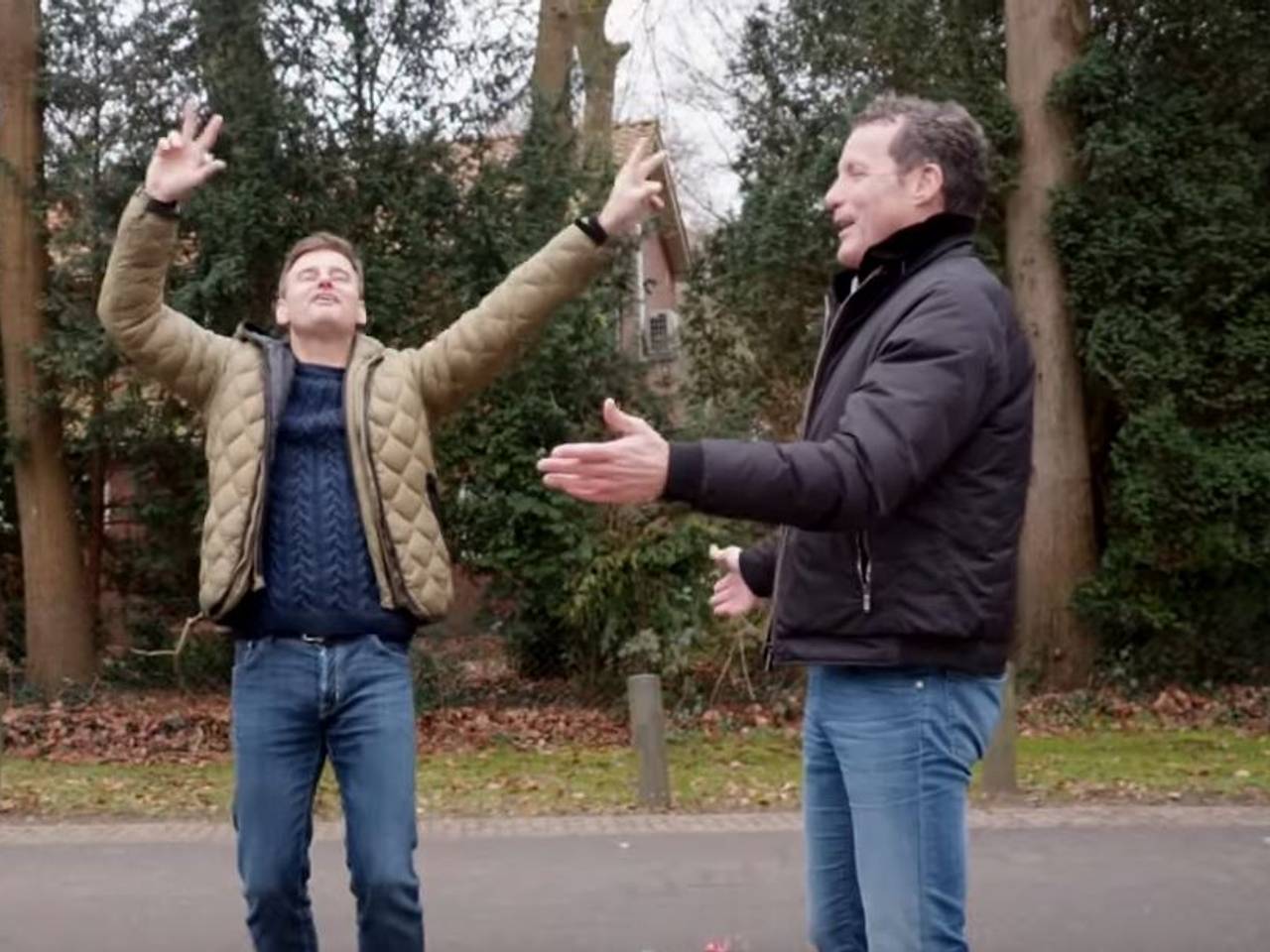 Screenshot muziekvideo.