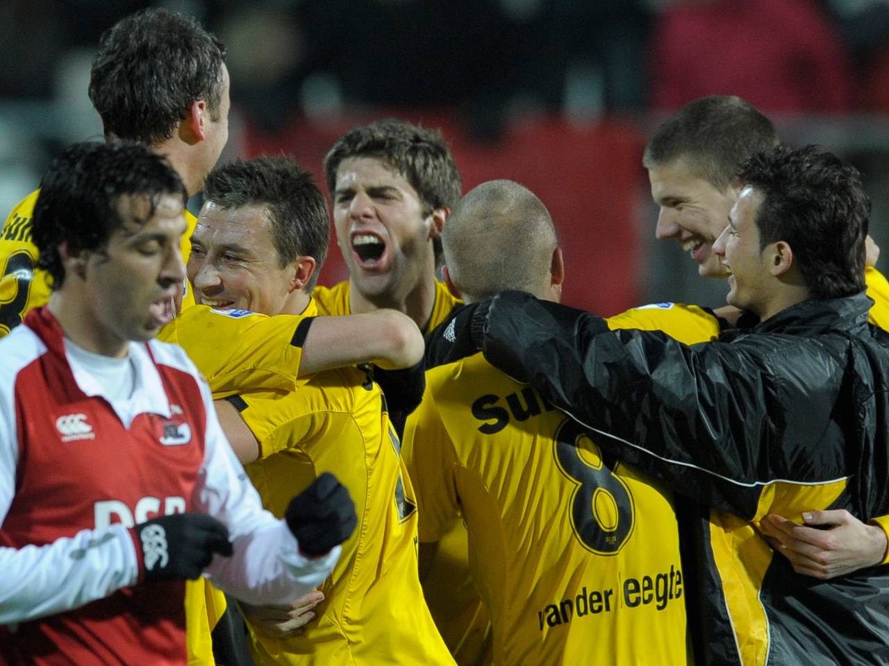 NAC won in 2009 bij AZ (foto: HollandseHoogte).
