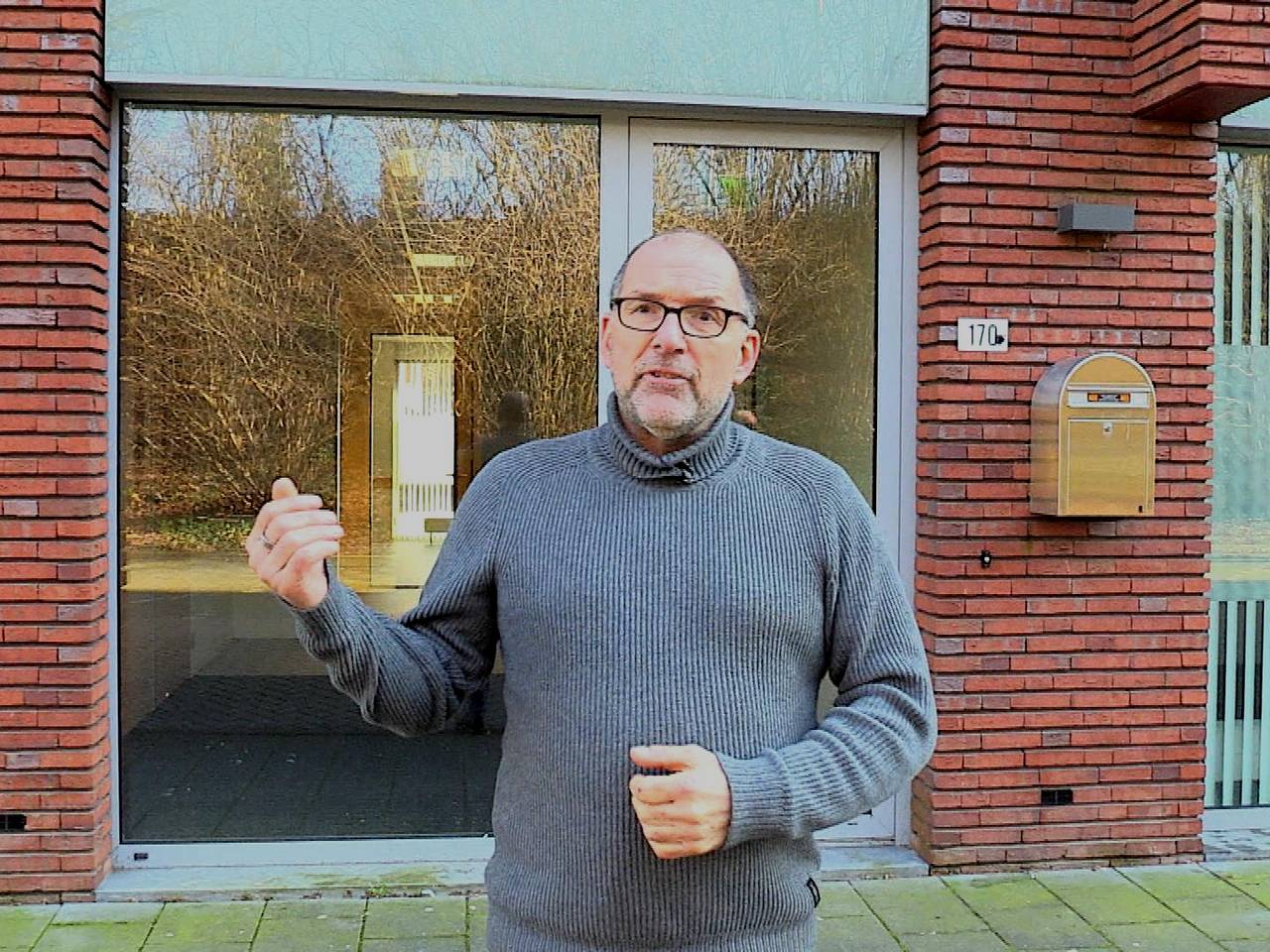Gerard Donders is fel tegen een beoogde daklozenopvang bij hem om de hoek. (Foto: Tom van den Oetelaar)