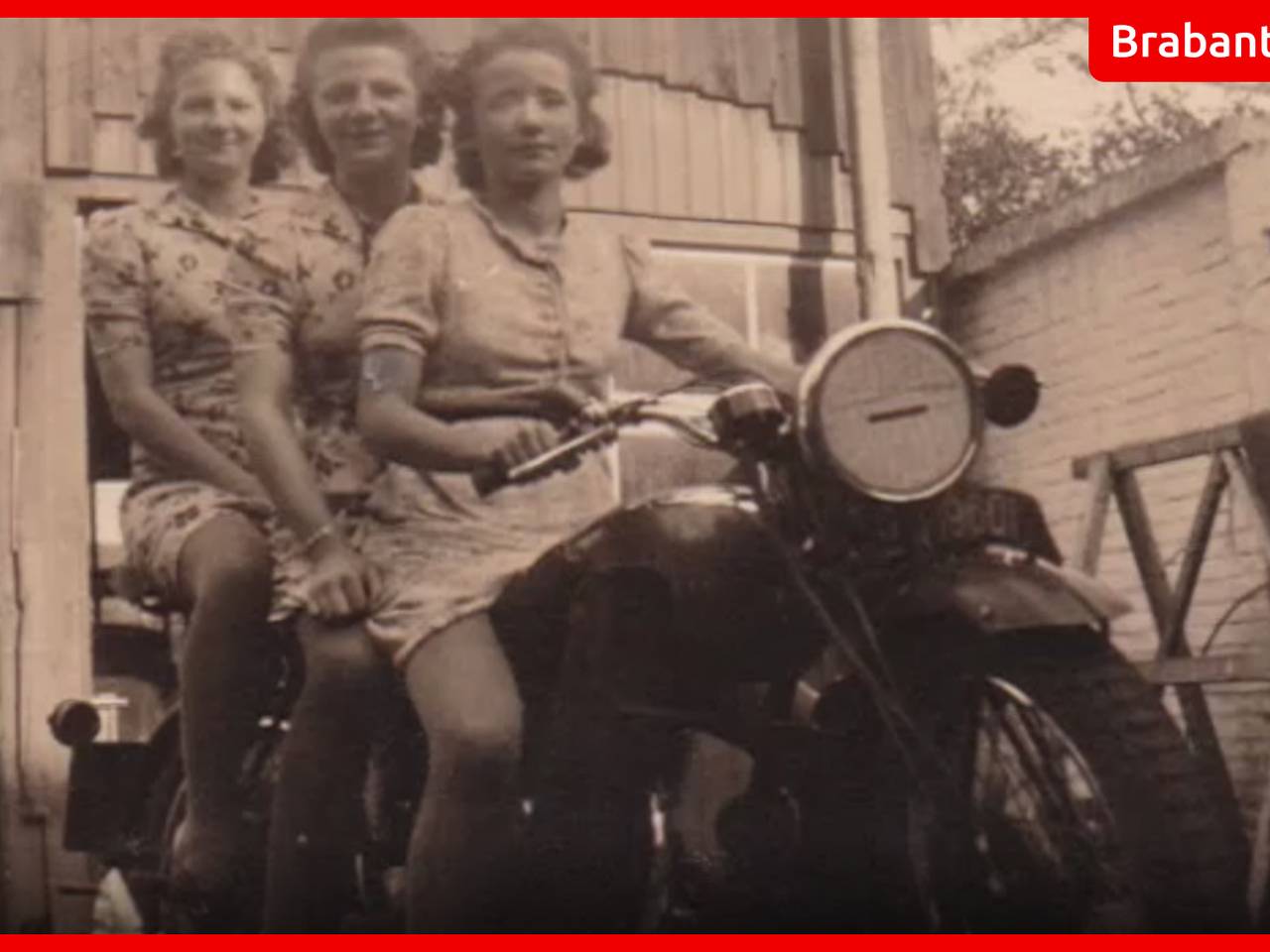 De Royal Enfield-motor van architect Jan Beks.