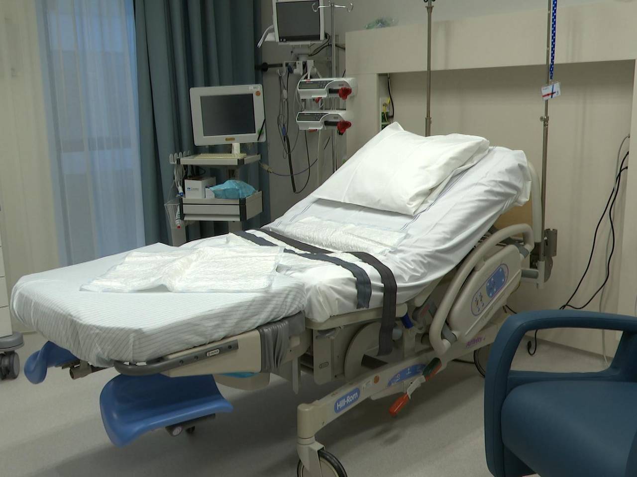 Een verloskamer in het Amphia Ziekenhuis in Breda. (foto: Raoul Cartens)