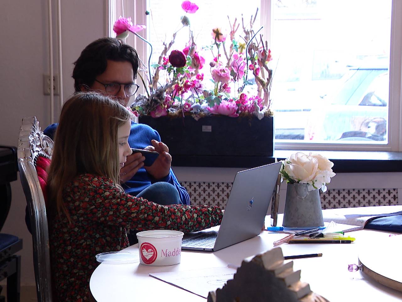 Thuiswerken en thuisles bij bakkersfamilie Nagelkerke.