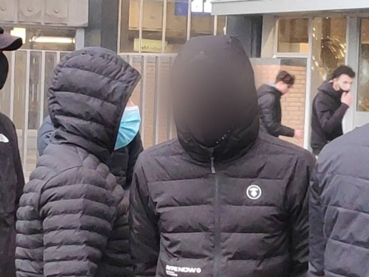 Guido filmde de rellende jongens.