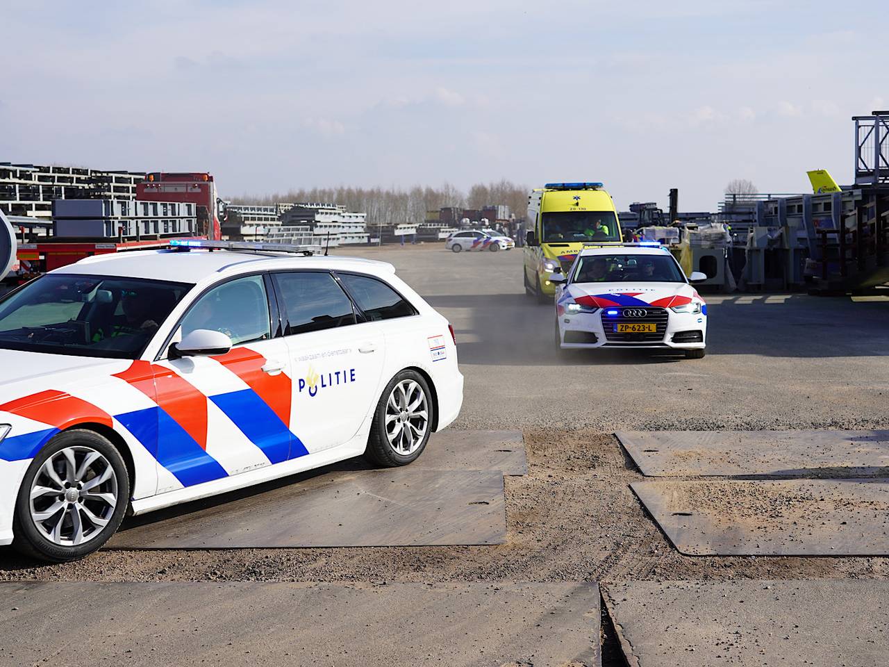 Zwaargewonde bij bedrijfsongeval bij bruggenbouwer Janson Bridging in Hank