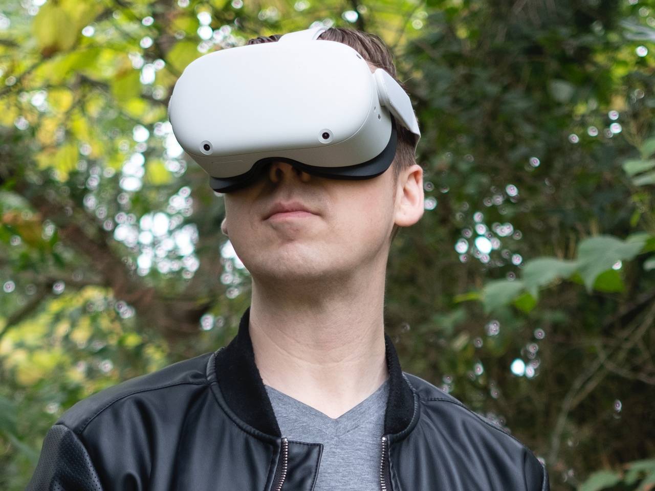 Rondkijken op de plek waar Wies werd vermoord.