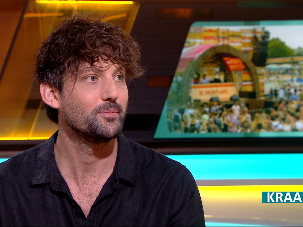 Als de Bredase festivalorganisator Tijn Kapteijns praat over wat festivals met bezoekers maar ook artiesten en organisatoren doet straalt hij. 