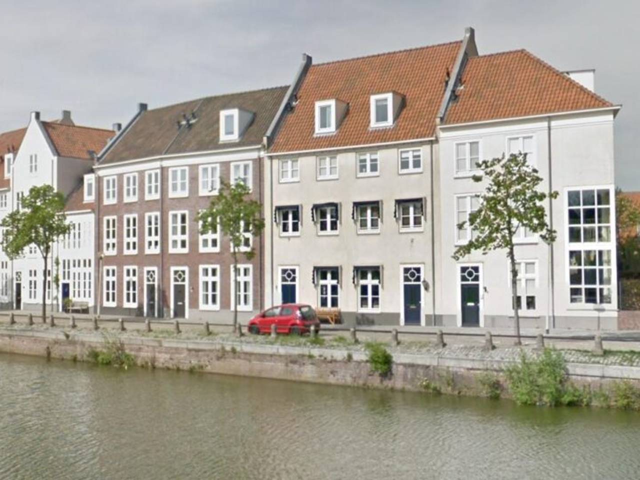 https://api.omroepbrabant.nl/img/f/$width$/$height$/0.5/0.5/bWVkaWEvcHJvZC8zOTYyMjgxLmpwZz9zdj0yMDE5LTA3LTA3JnN0PTIwMjAtMDEtMDFUMDAlM0EwMCUzQTAwWiZzZT0yMDQwLTAxLTAxVDAwJTNBMDAlM0EwMFomc3I9YiZzcD1yJnNpZz0zMUxpaTVaV2R5dUZEV1NDWTJsU1hCNHdkZXlMWndIY3NhWlNTVDlzRlVZJTNE