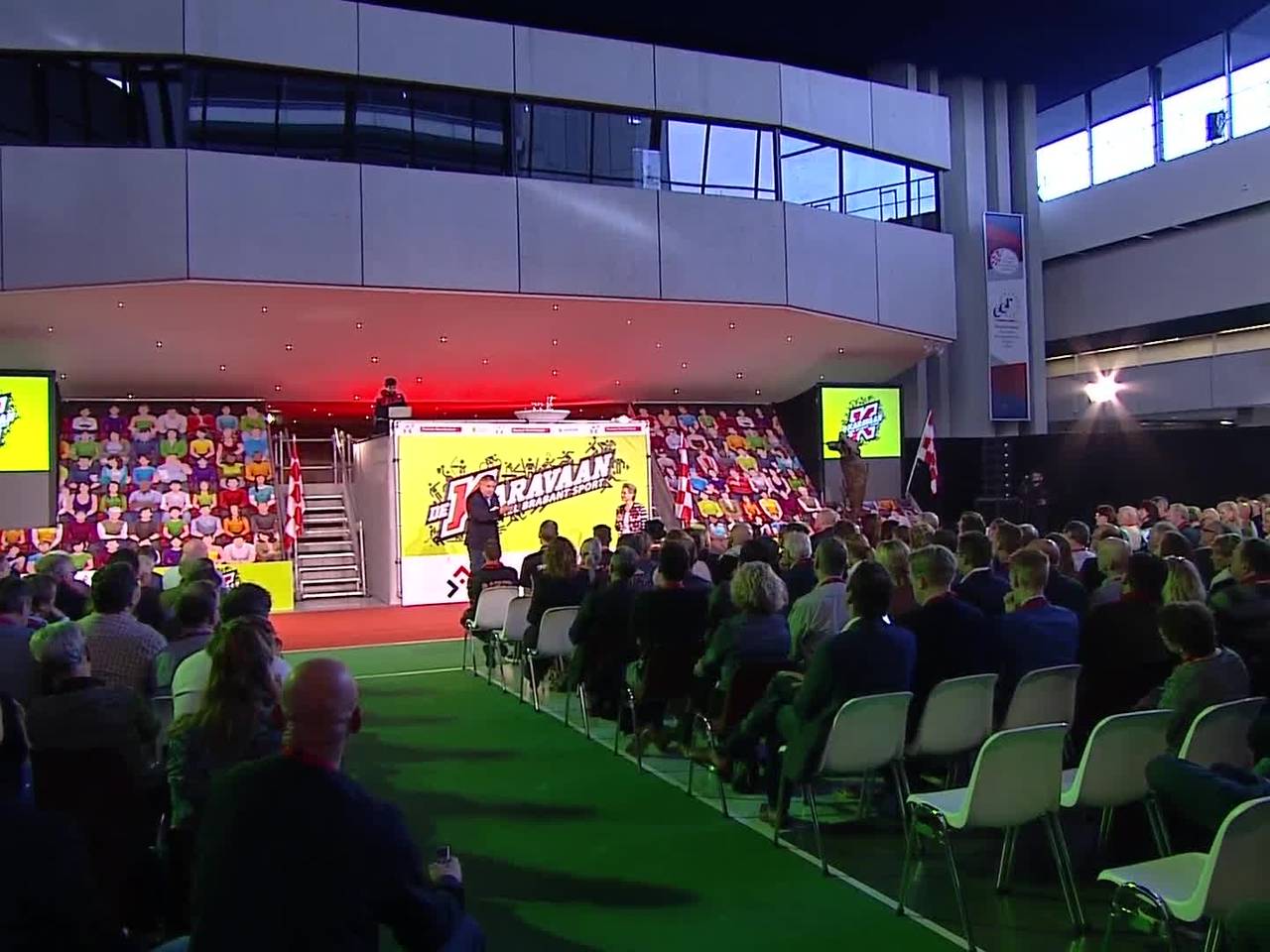 De Karavaan in Den Bosch van start: Brabantse topsporters zamelen geld in voor amateurclubs