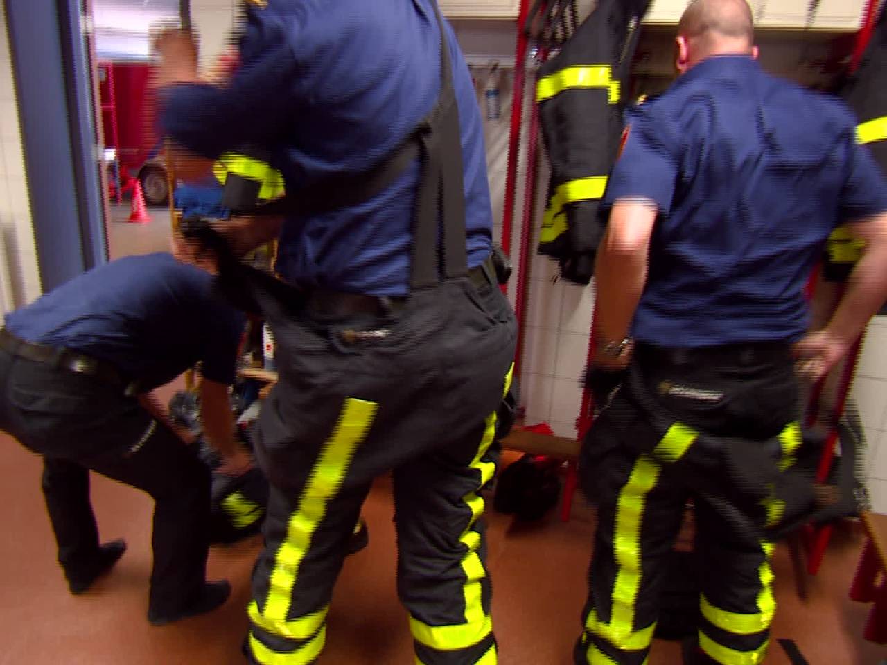 Nieuwe campagne brandveiligheid van start: met VR ervaren hoe je uit rokerig huis vlucht