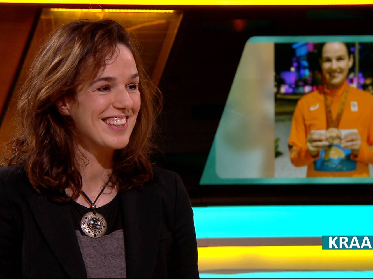 Kimberly schaamde zich voor haar kunstbeen, maar nu vliegt ze over de atletiekbaan