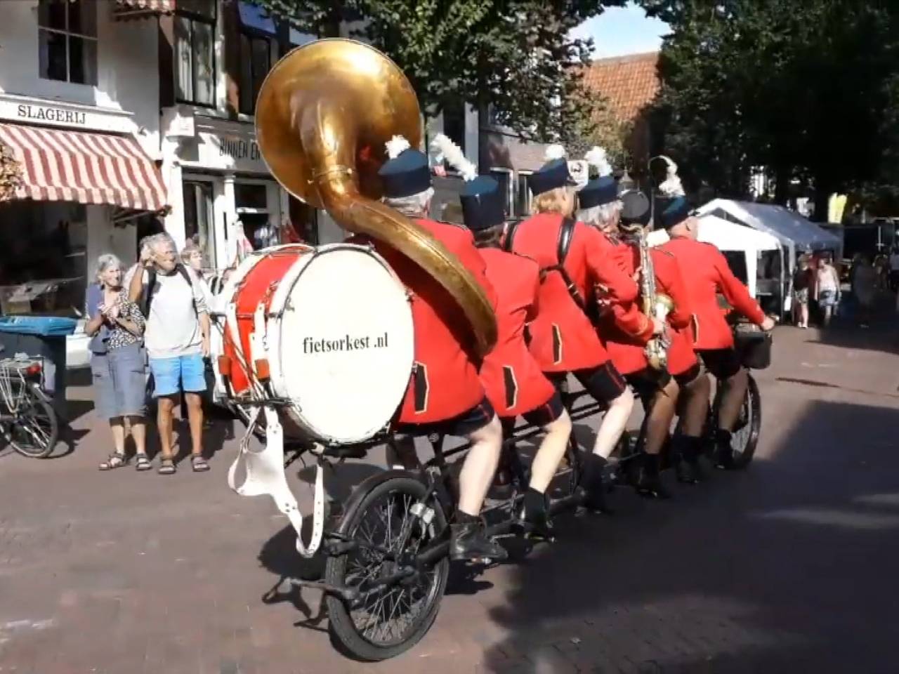 Brabants Fietsorkest in zak en as: op maat gemaakte trailer gestolen